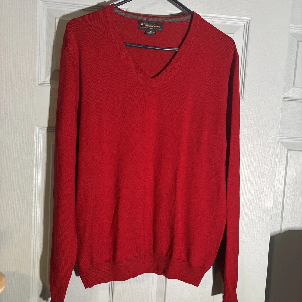 Brooks Brothers Men's Red Extra Fine Italian Merino Wool Blend Sweater‎ Sz M